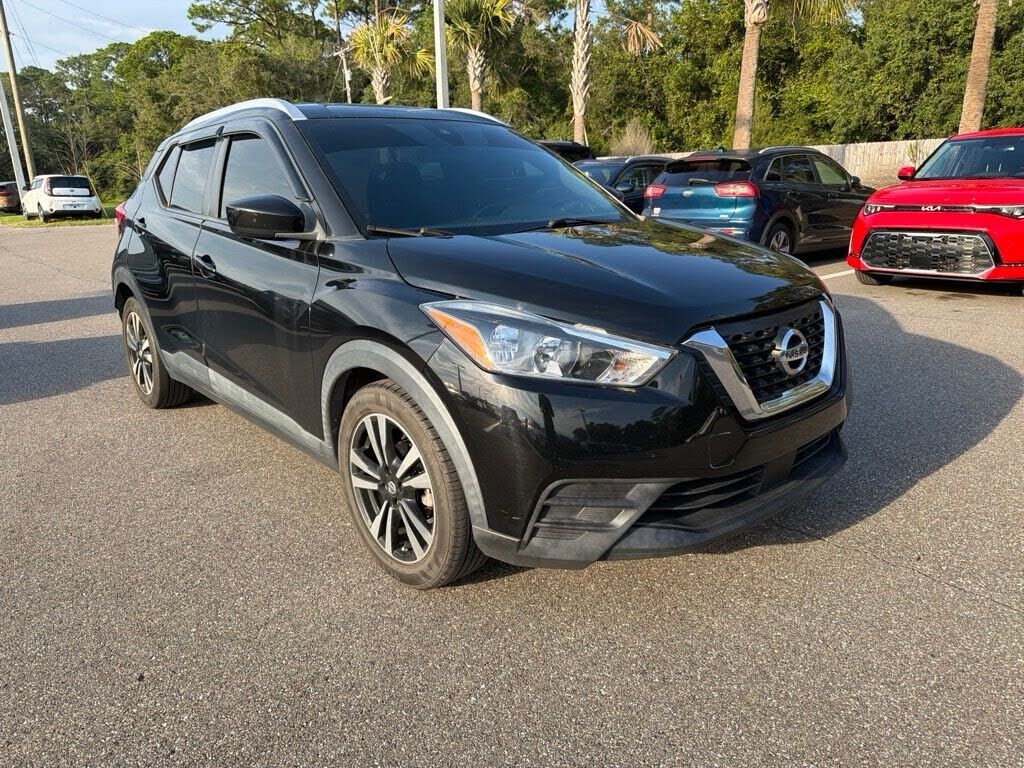 2020 NISSAN Kicks