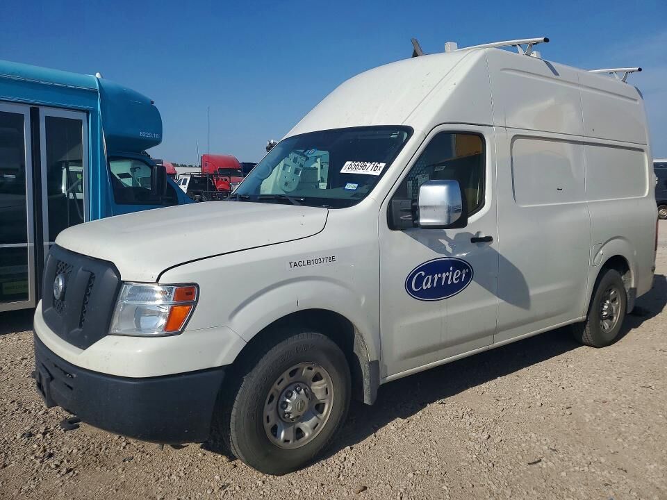 2016 NISSAN NV