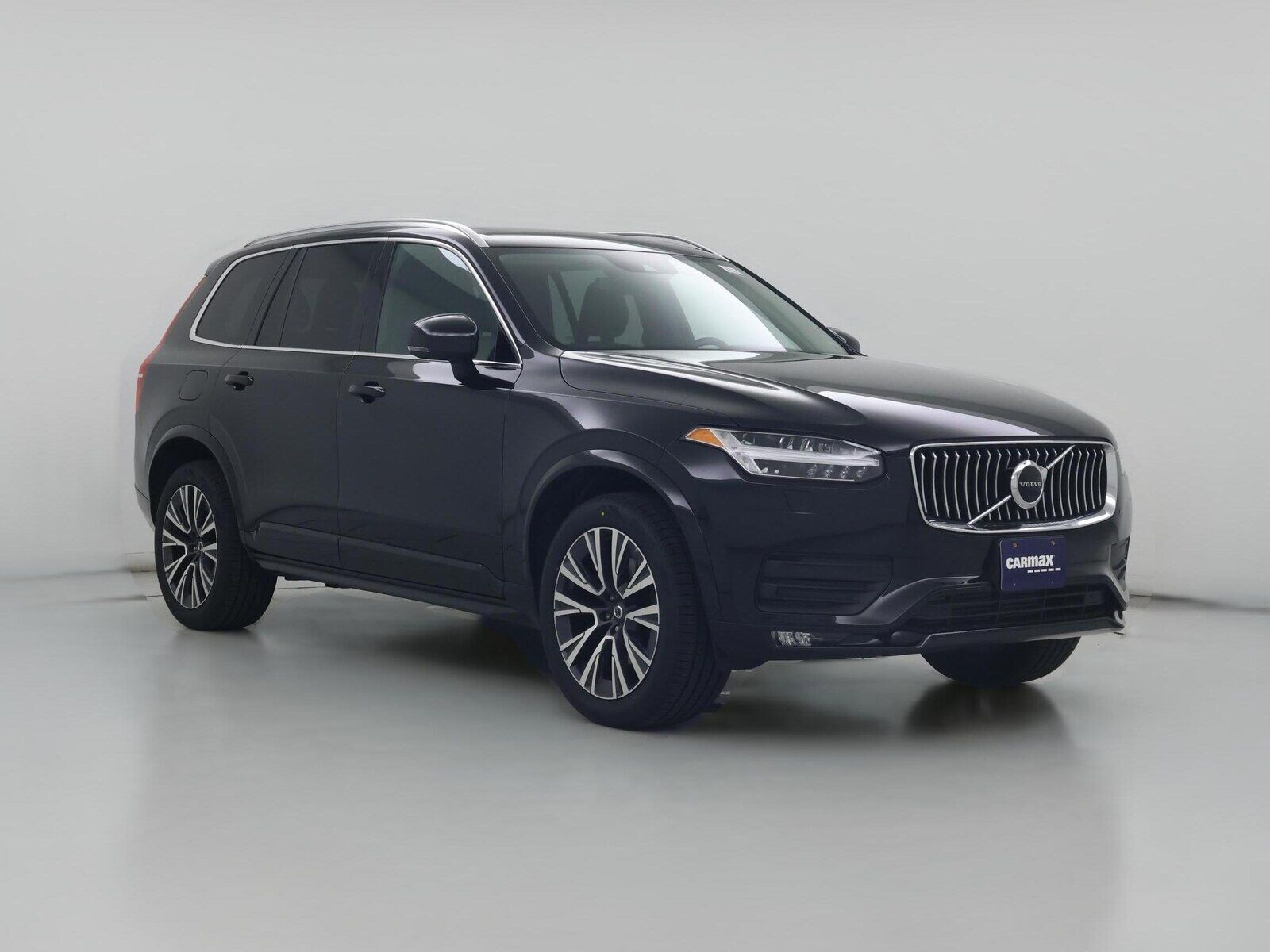 2022 VOLVO XC90