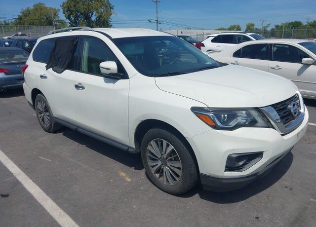 2019 NISSAN Pathfinder