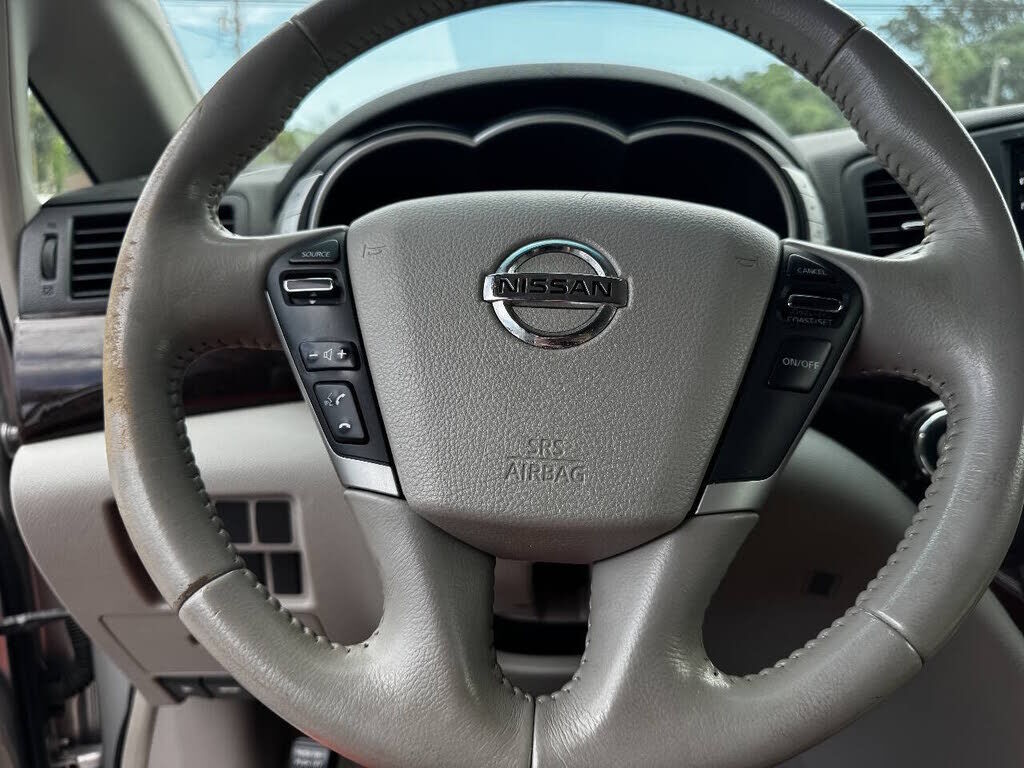 2013 NISSAN Quest