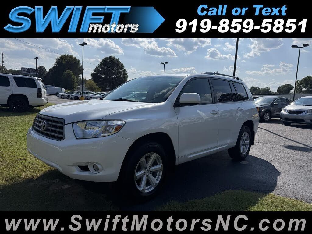 2010 TOYOTA Highlander