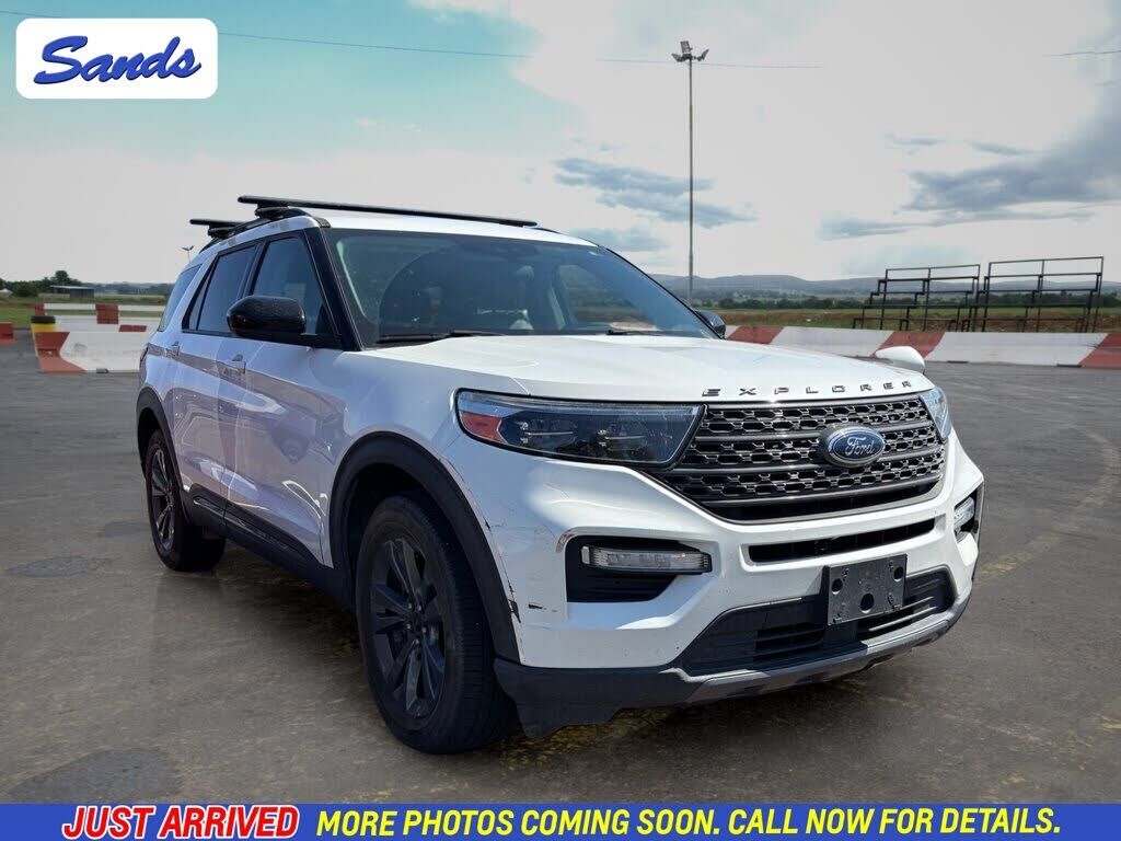 2022 FORD Explorer