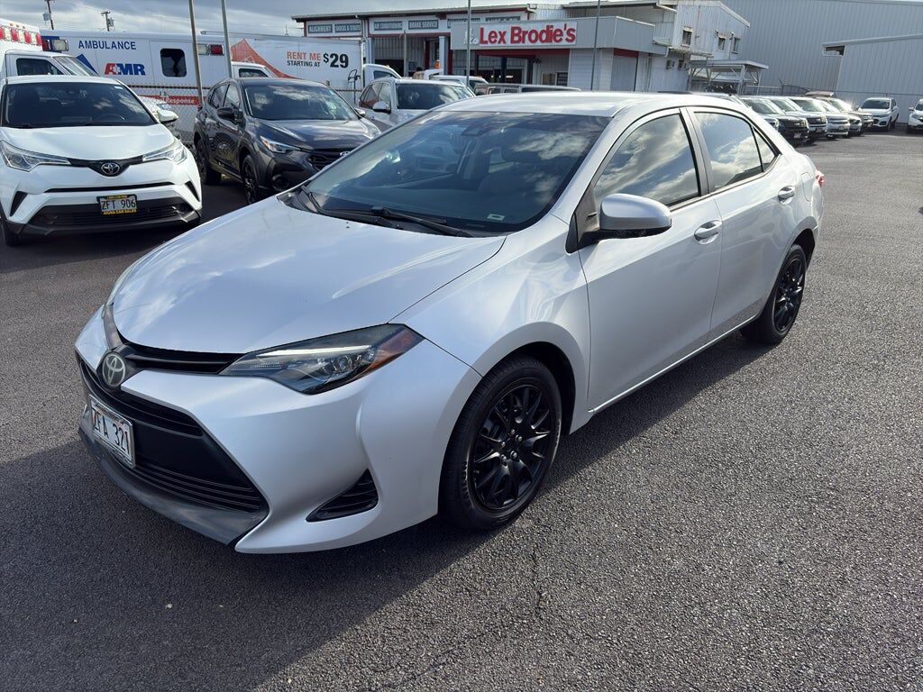 2018 TOYOTA Corolla