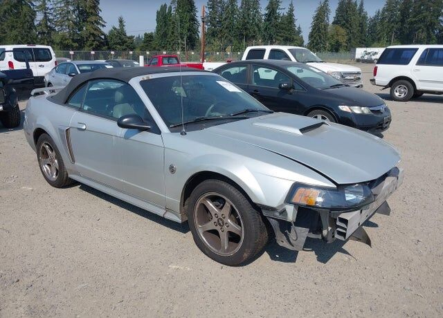 2004 FORD Mustang