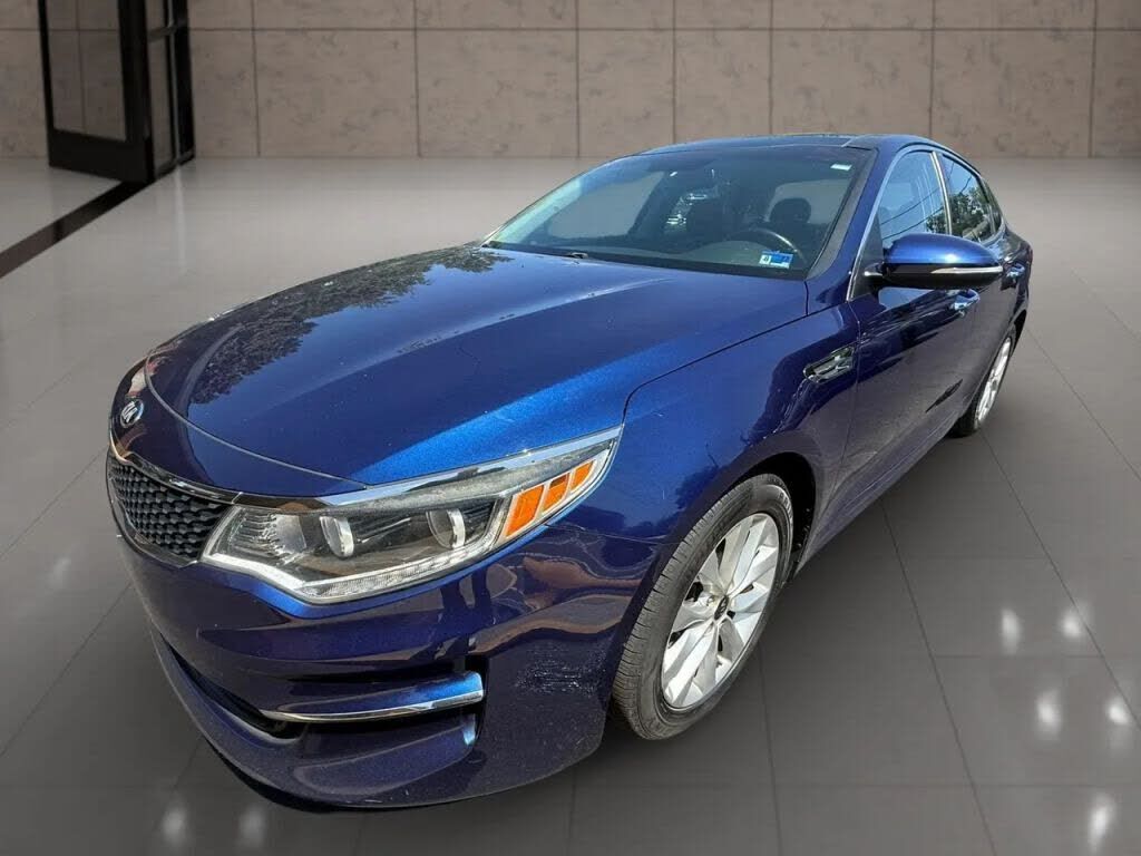 2017 KIA Optima