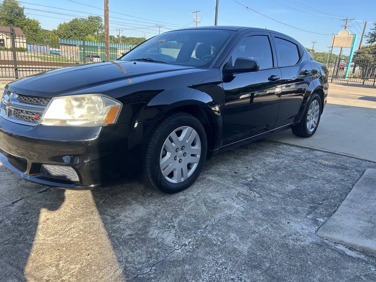 2014 DODGE Avenger