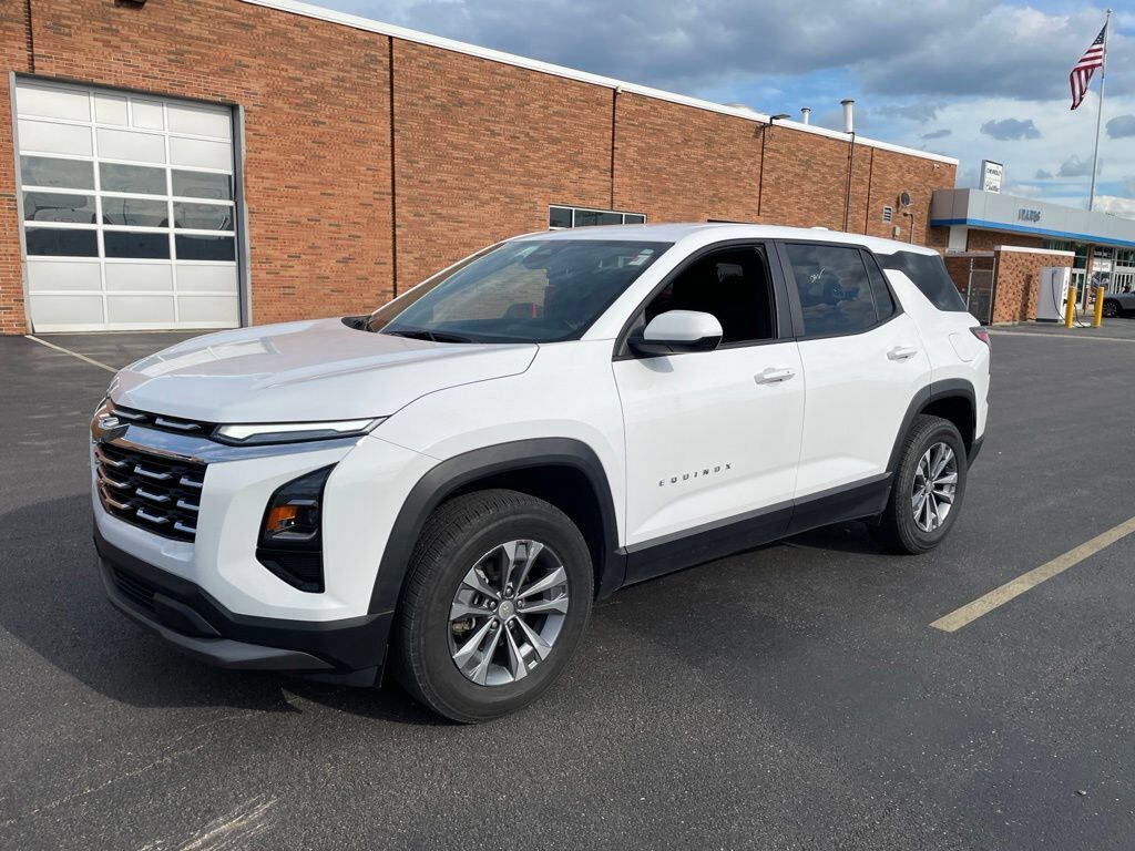 2025 CHEVROLET Equinox