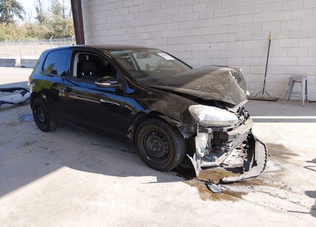 2012 VOLKSWAGEN Golf