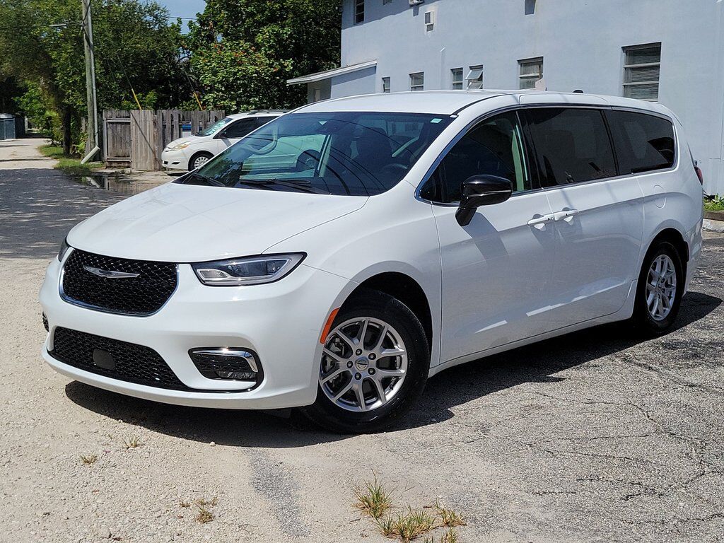 2024 CHRYSLER Pacifica