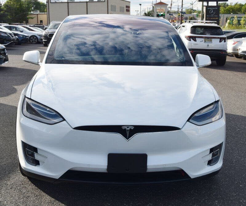 2019 TESLA Model X
