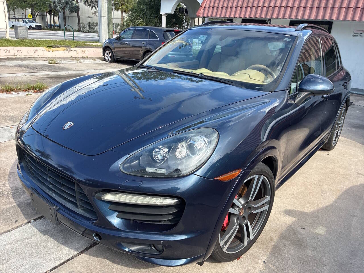 2013 PORSCHE Cayenne