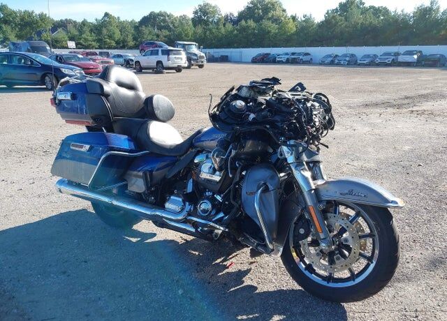 2017 HARLEY DAVIDSON FLHTKL / ULTRA LIMITED LOW