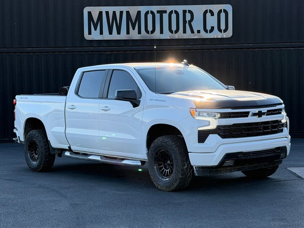 2023 CHEVROLET Silverado
