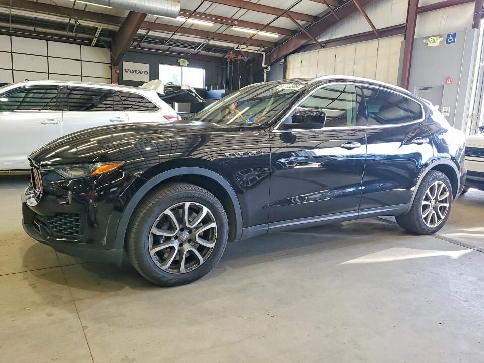 2017 MASERATI Levante