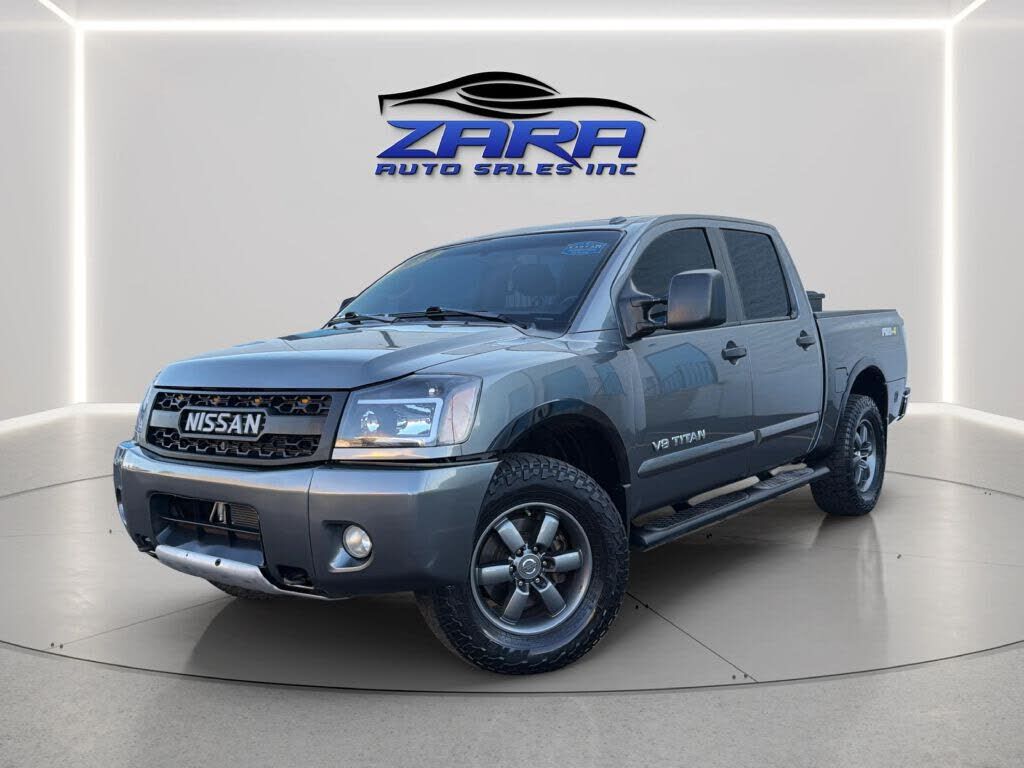 2014 NISSAN Titan