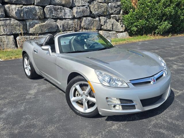 2009 SATURN Sky
