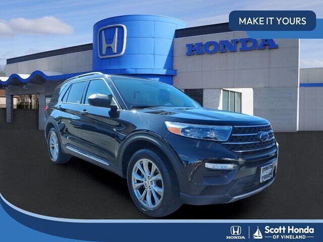 2021 FORD Explorer