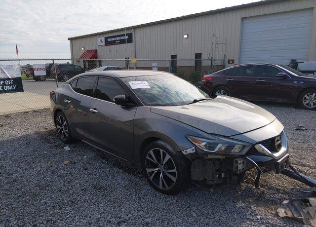 2017 NISSAN Maxima