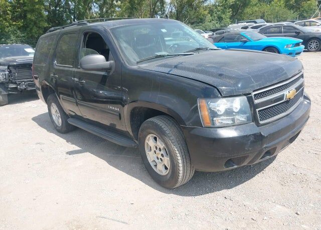2013 CHEVROLET Tahoe