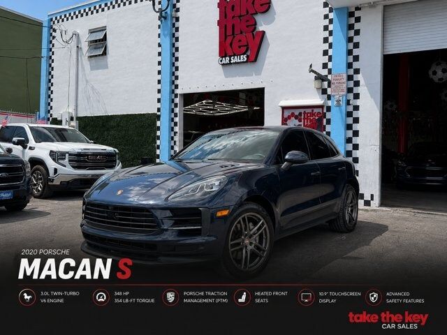 2020 PORSCHE Macan