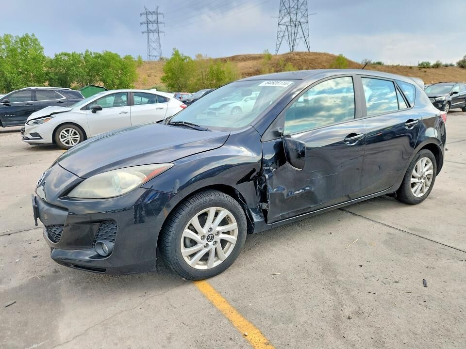 2013 MAZDA Mazda3