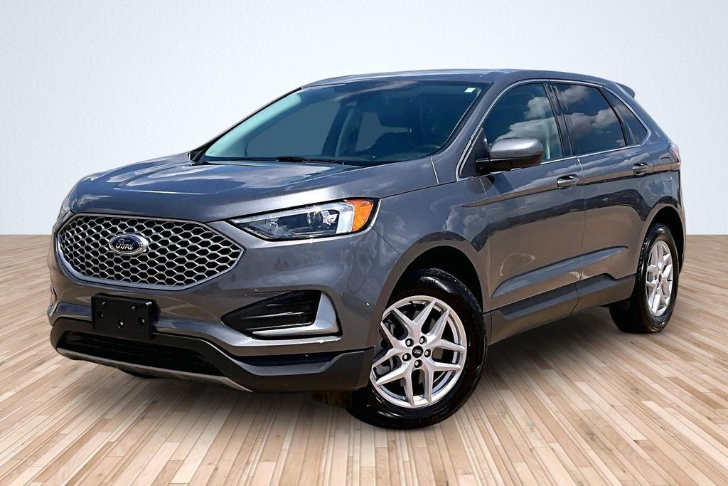 2023 FORD Edge