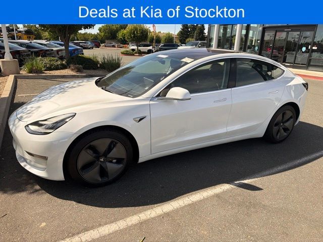 2018 TESLA Model 3