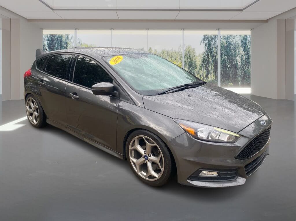 2016 FORD Focus
