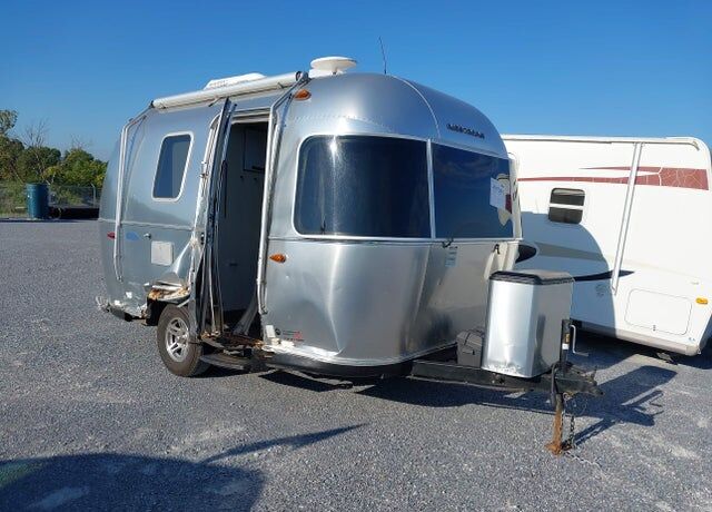 2019 AIRSTREAM INC. Airstream