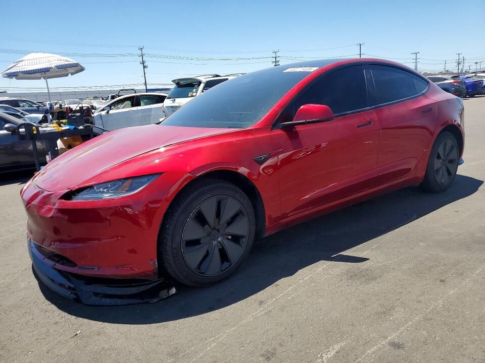 2025 TESLA Model 3