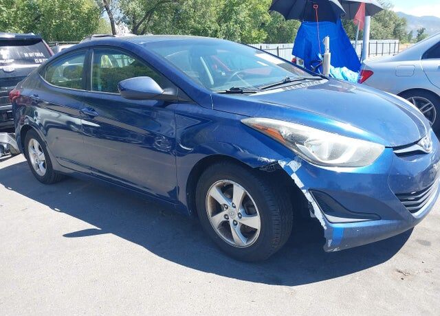 2015 HYUNDAI Elantra