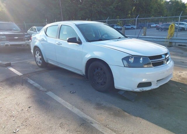 2014 DODGE Avenger