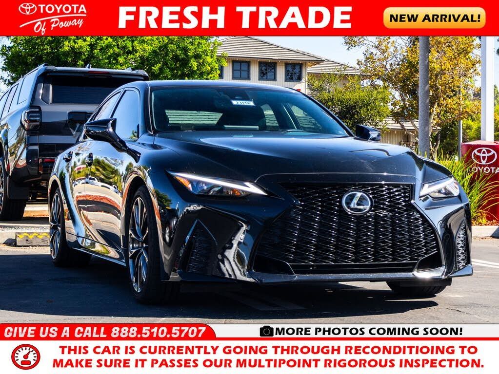 2023 LEXUS IS