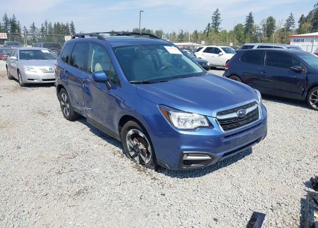 2018 SUBARU Forester