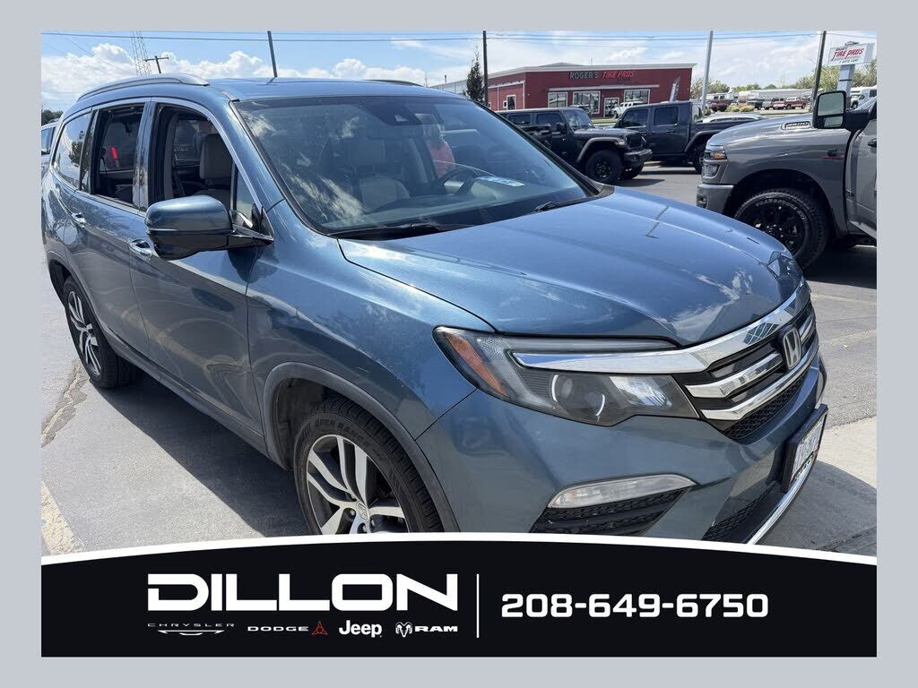 2017 HONDA Pilot