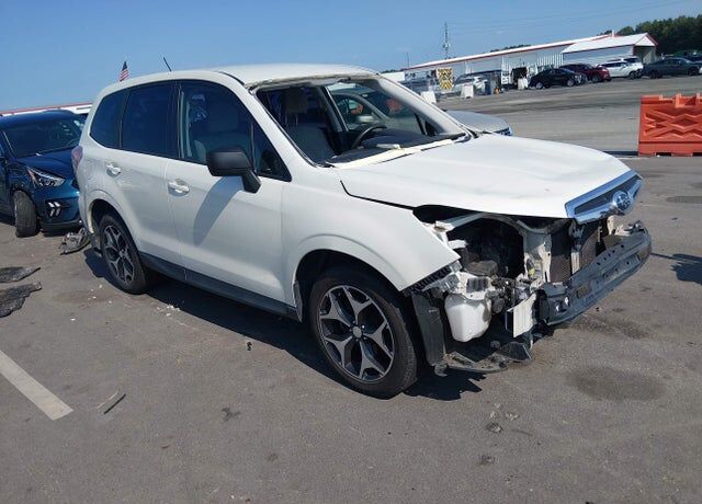 2014 SUBARU Forester