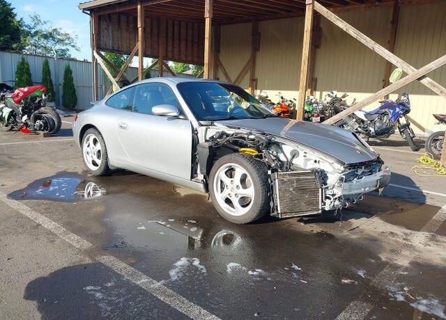 2001 PORSCHE 911