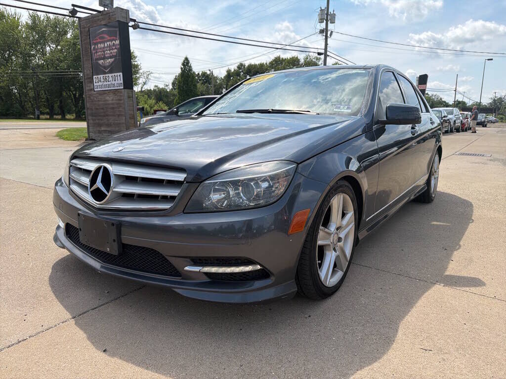 2011 MERCEDES-BENZ C-Class