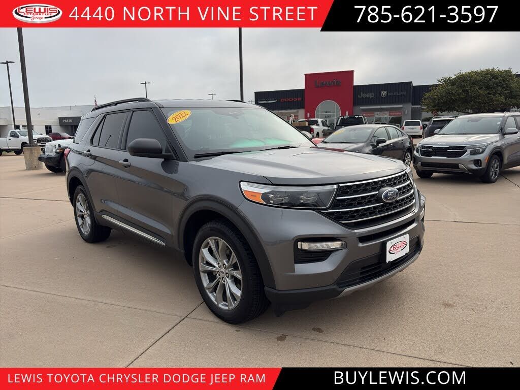 2022 FORD Explorer