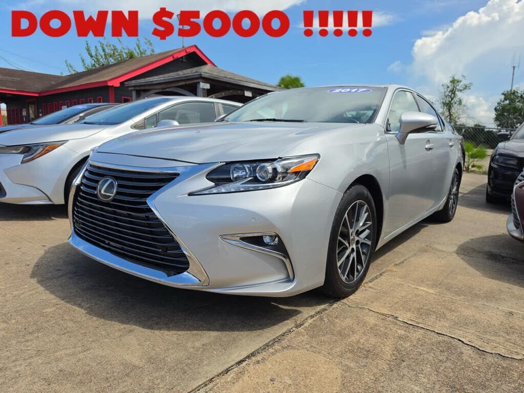 2017 LEXUS ES