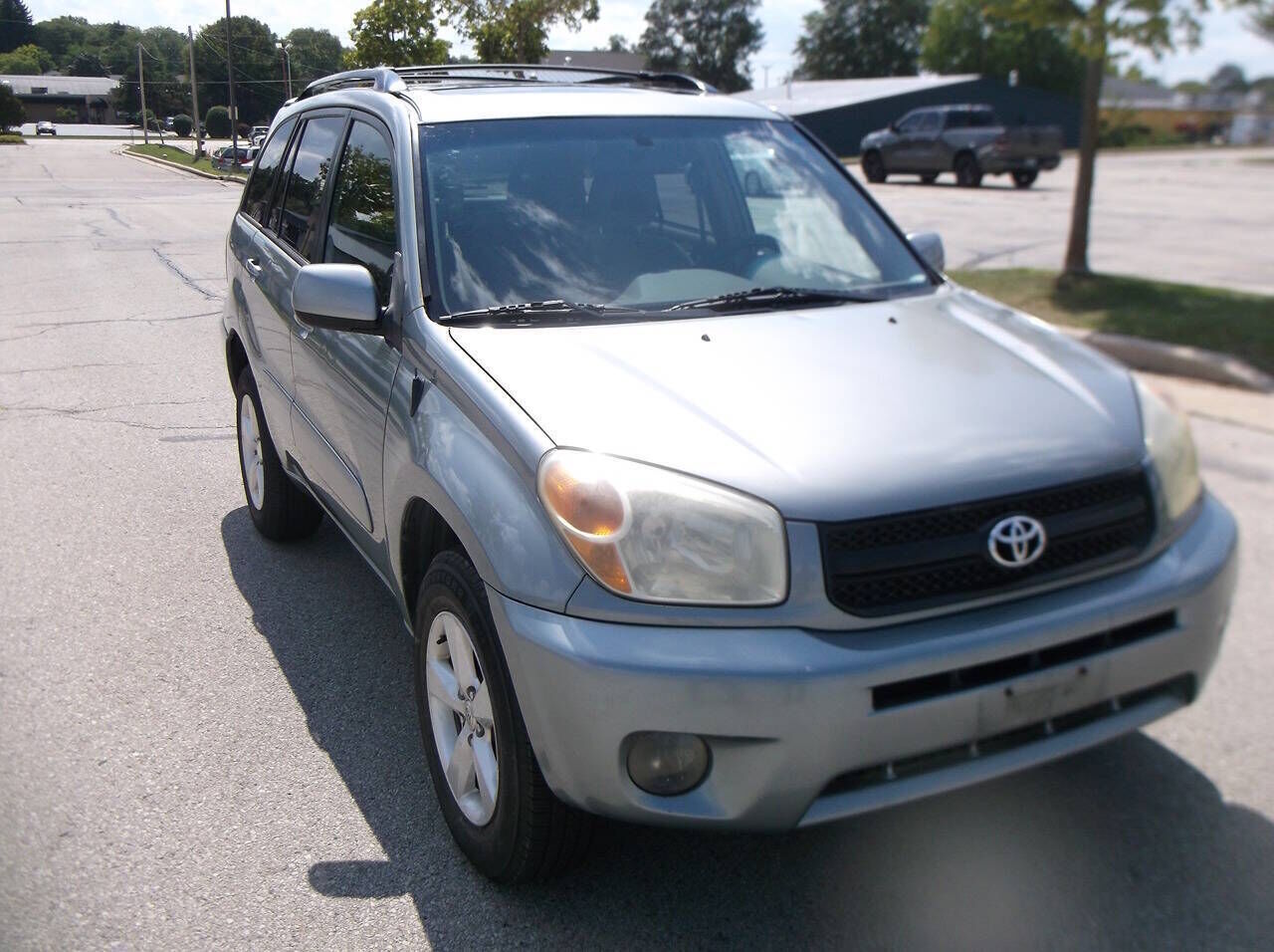 2004 TOYOTA RAV4