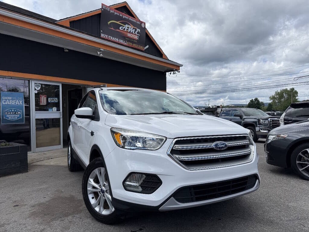 2017 FORD Escape