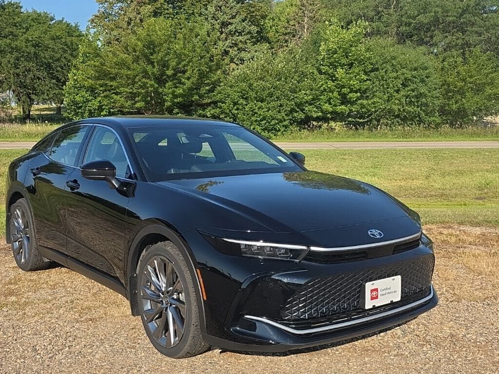 2026 TOYOTA CROWN