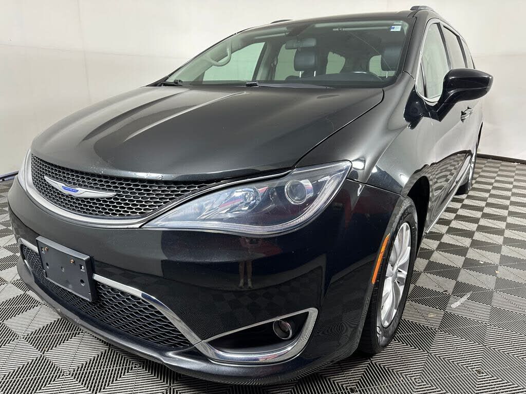 2018 CHRYSLER Pacifica