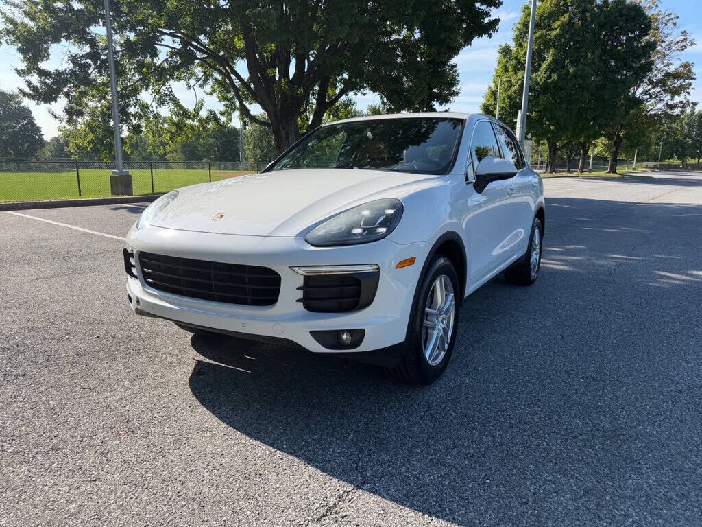 2016 PORSCHE Cayenne