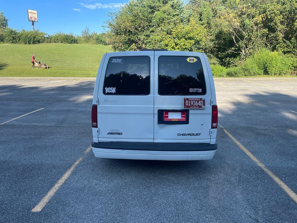 2001 CHEVROLET Astro Van