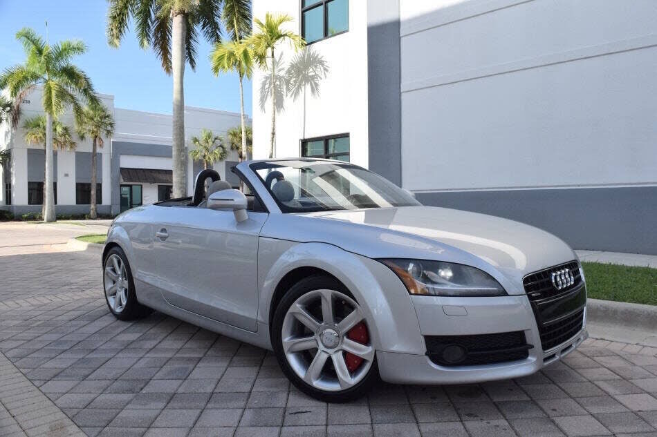 2009 AUDI TT