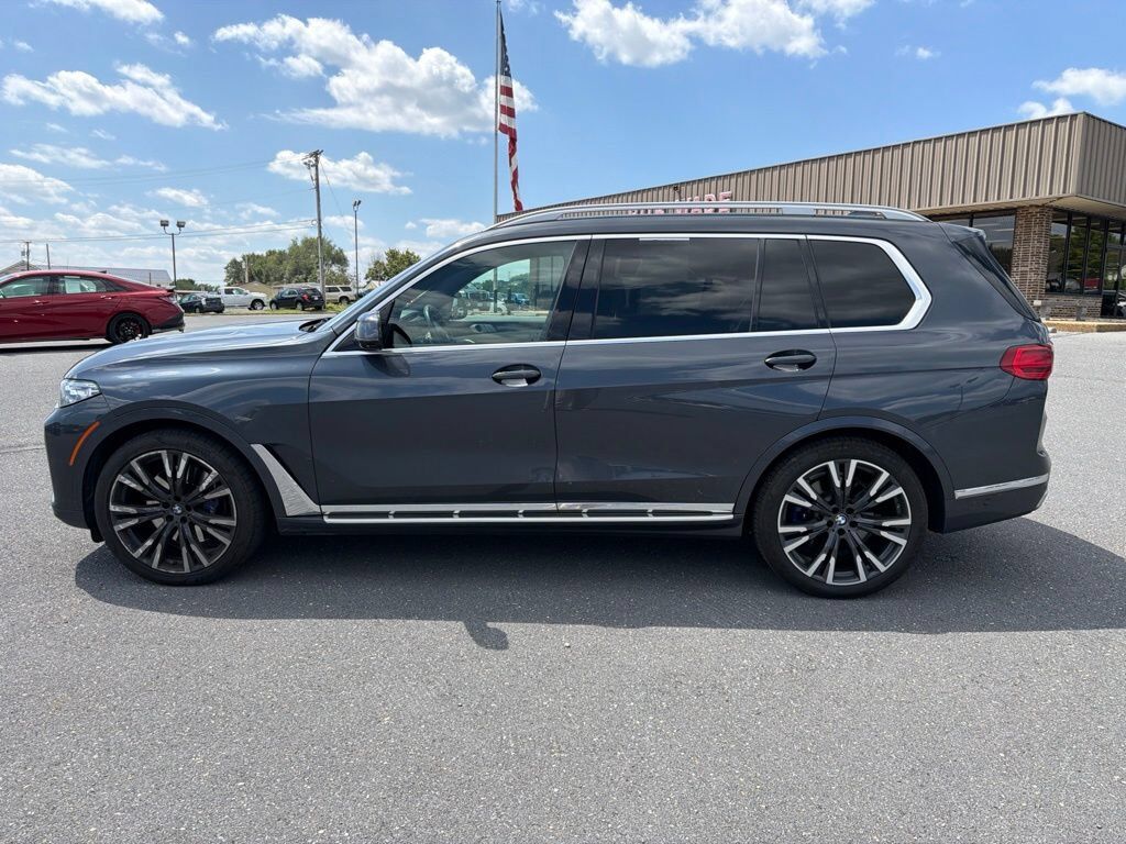 2019 BMW X7