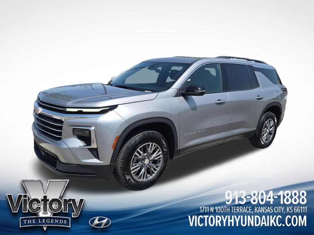 2025 CHEVROLET Traverse